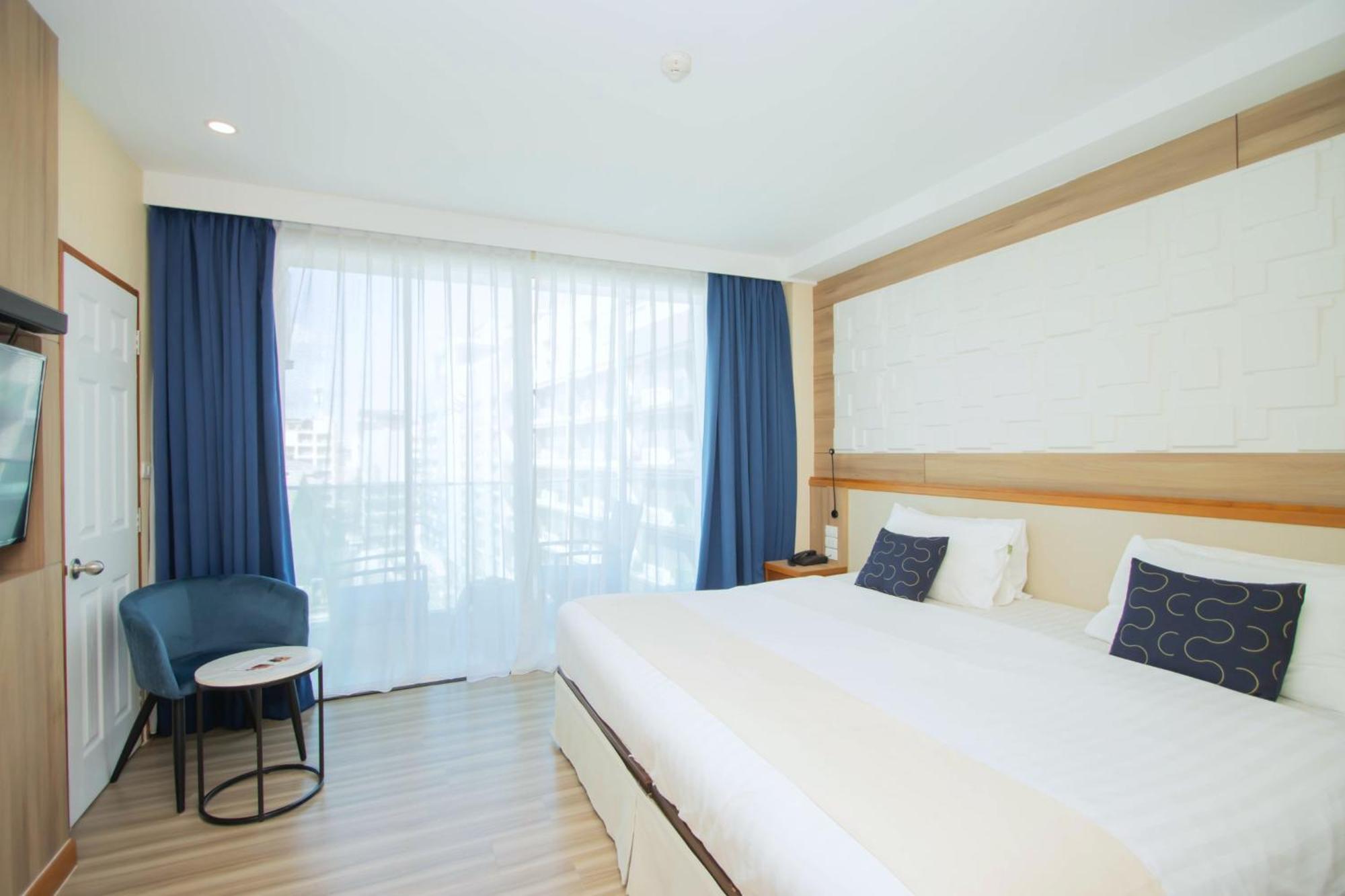Sira Grande Hotel & Spa Patong Exteriér fotografie