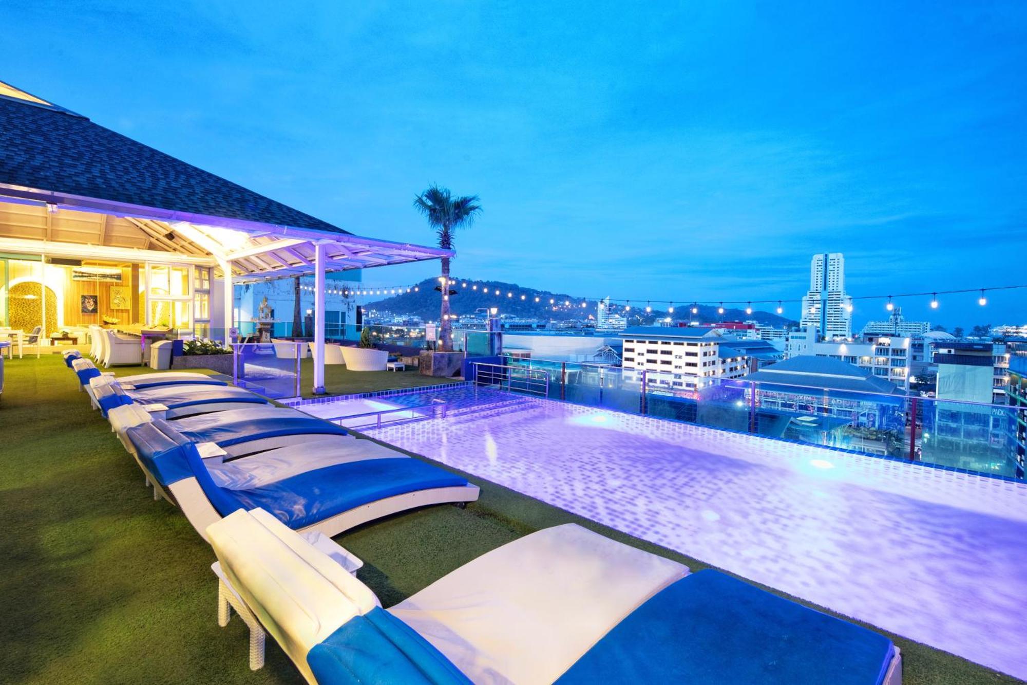 Sira Grande Hotel & Spa Patong Exteriér fotografie