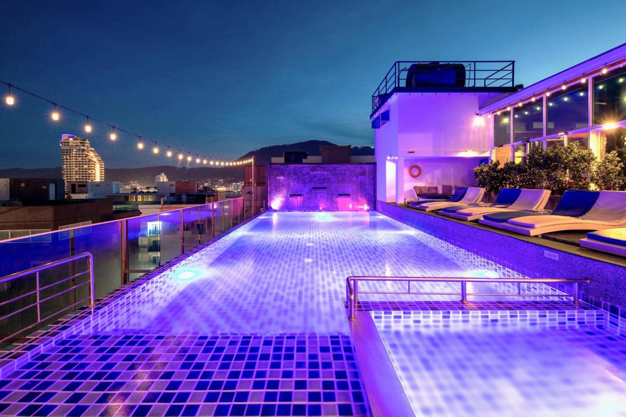 Sira Grande Hotel & Spa Patong Exteriér fotografie