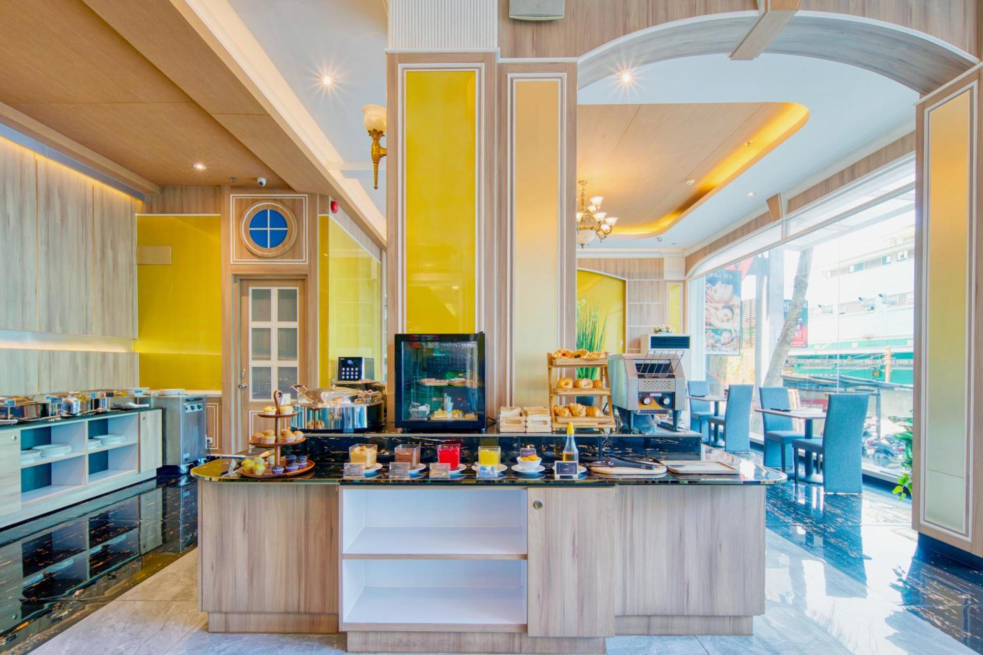 Sira Grande Hotel & Spa Patong Exteriér fotografie