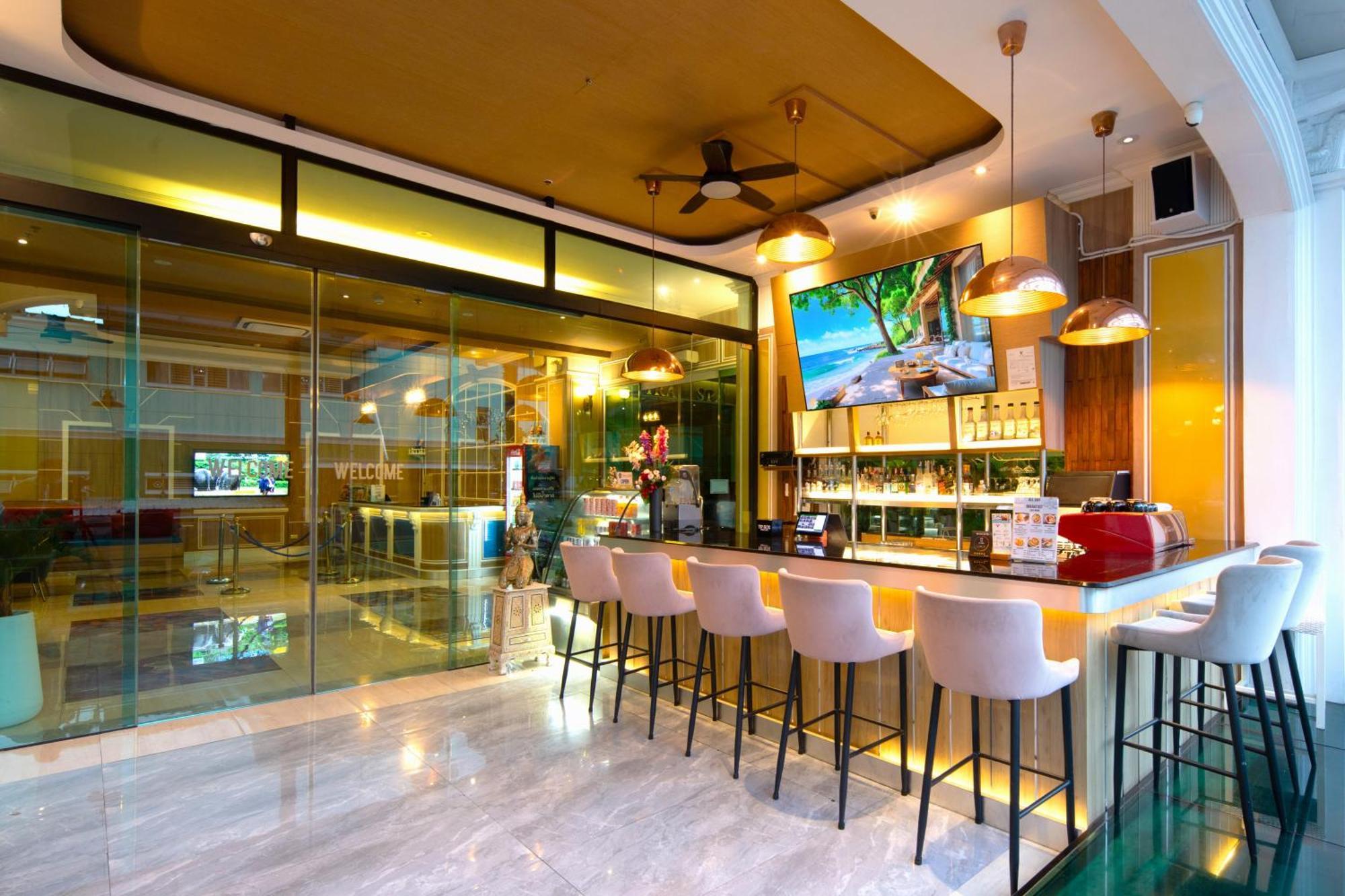 Sira Grande Hotel & Spa Patong Exteriér fotografie
