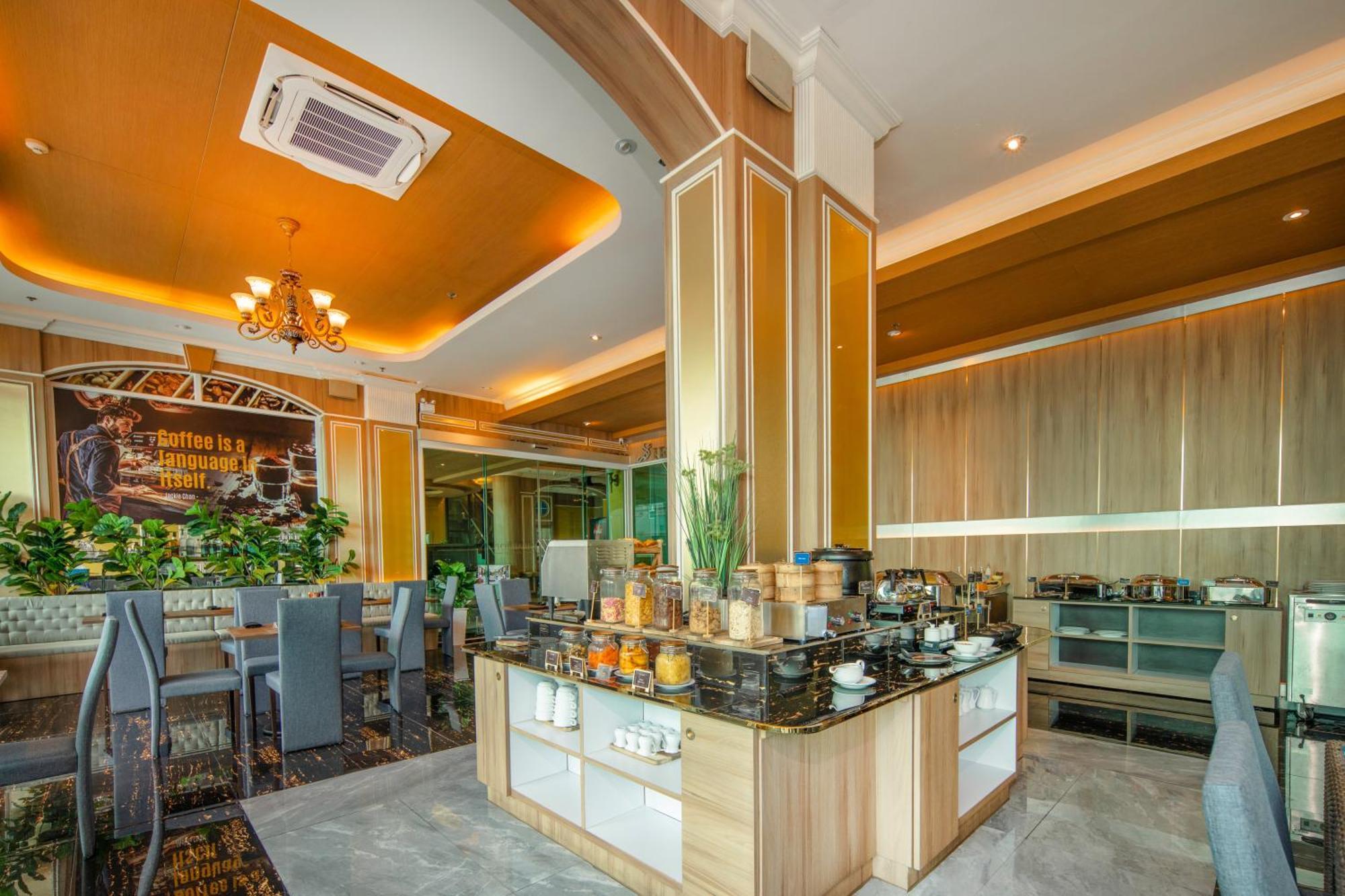 Sira Grande Hotel & Spa Patong Exteriér fotografie